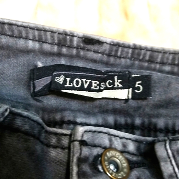 💟 LOVESICK Stonewash, Black Marble Color skinny jeans sz 5 - Picture 5 of 10